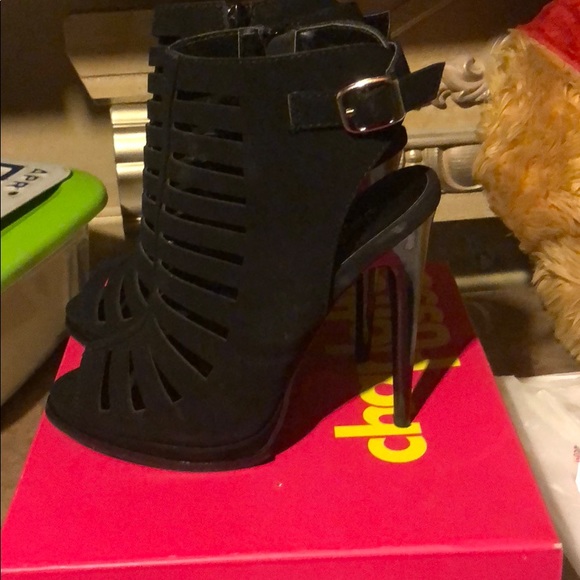 Classy heels - Picture 2 of 5